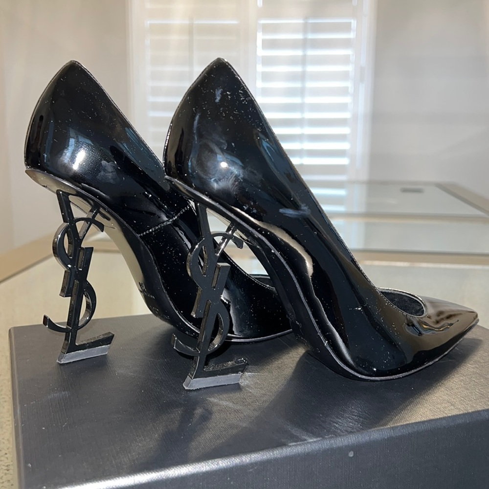 YSL Nero Black Pumps